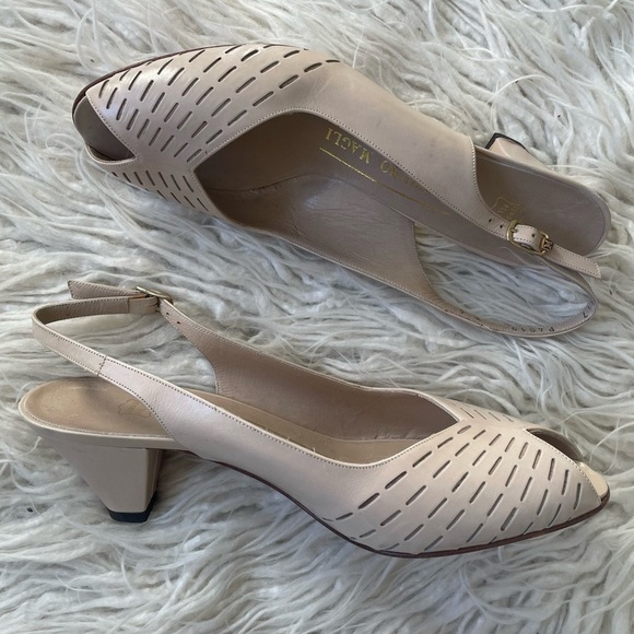 Bruno Magli Shoes - Bruno Magli Cream Slingback Leather Peep Toe Laser Cut Vintage Pumps NWOT Size 6